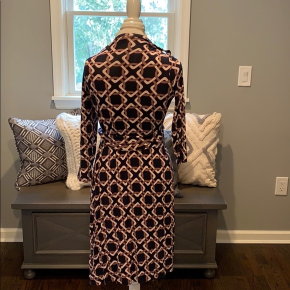 Gorgeous Banana Republic Wrap Dress - Picture 5 of 6